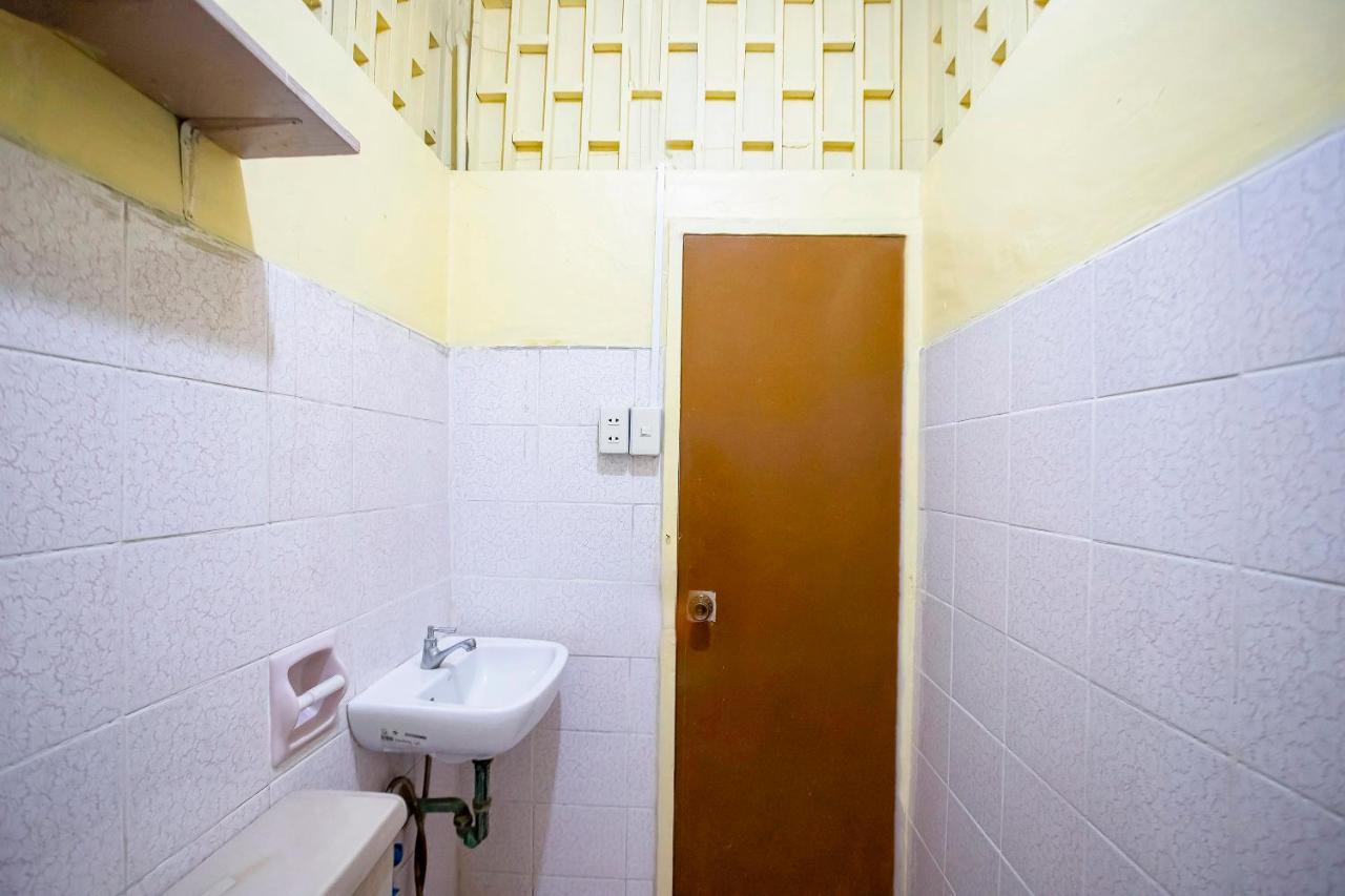 Mye Tourist Inn Paranaque City Buitenkant foto