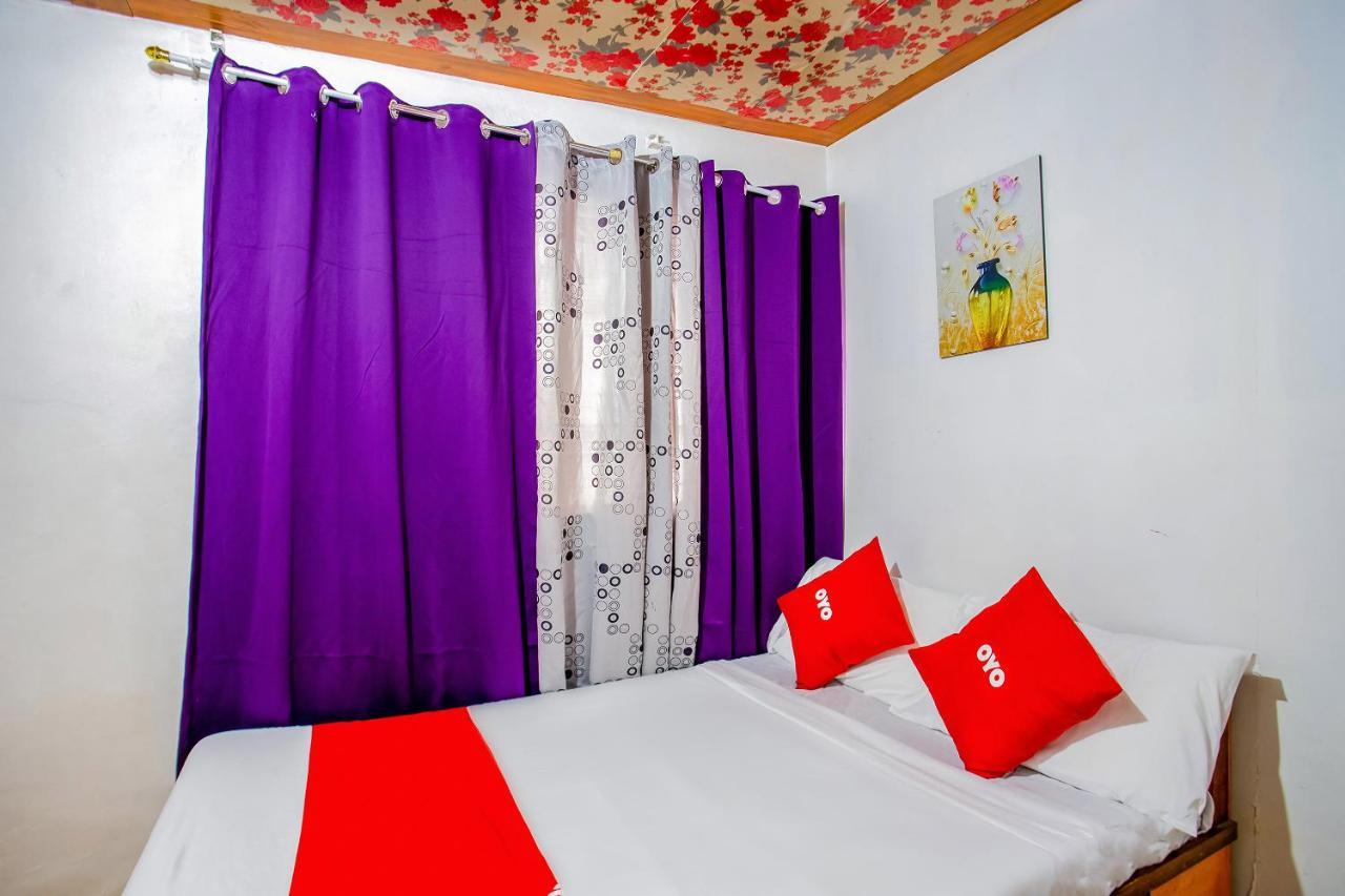 Mye Tourist Inn Paranaque City Buitenkant foto