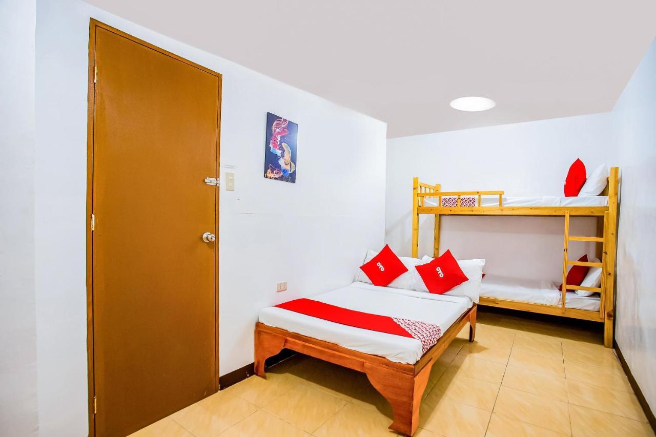 Mye Tourist Inn Paranaque City Buitenkant foto